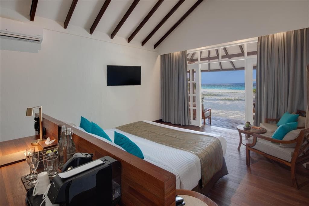 Adaaran Select Meedhupparu & Prestige Water Villas