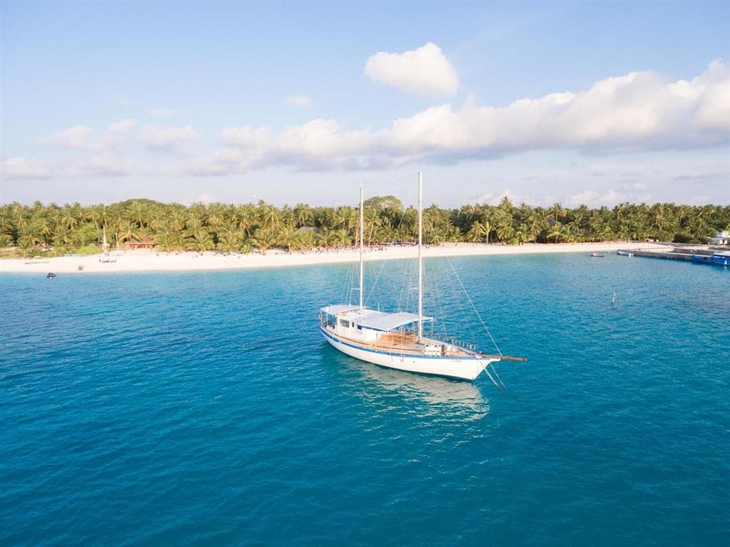 Meeru Island Resort & Spa