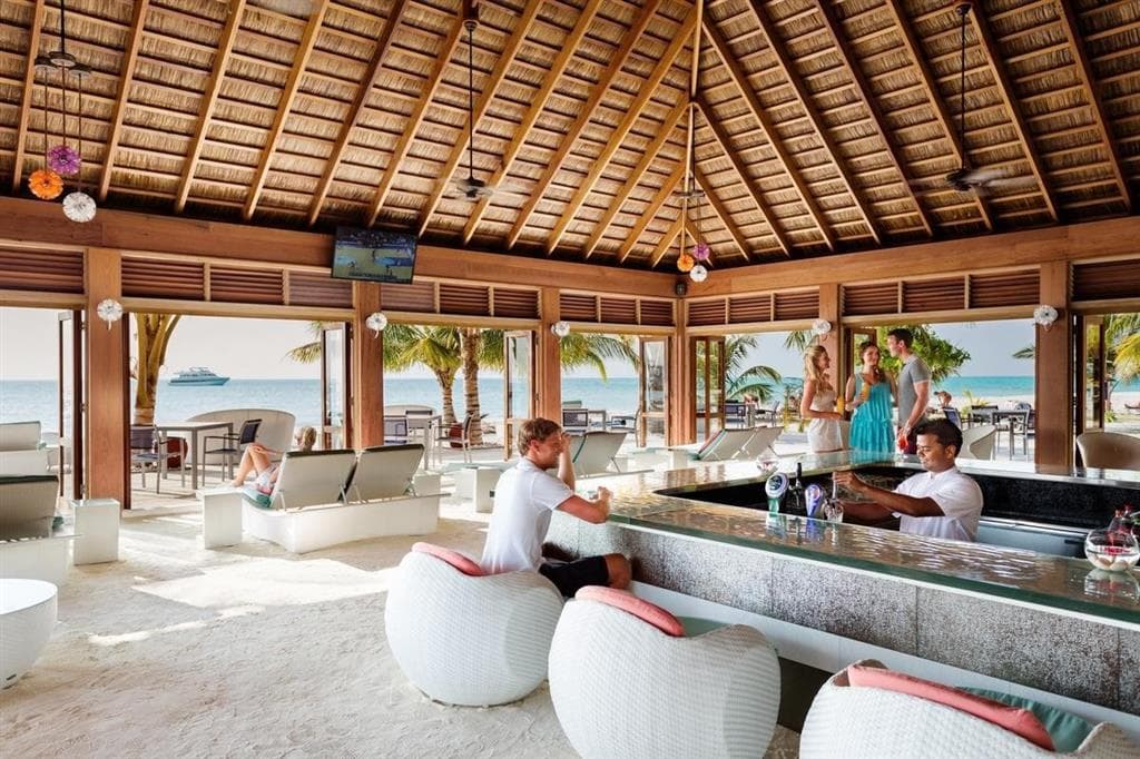 Meeru Island Resort & Spa