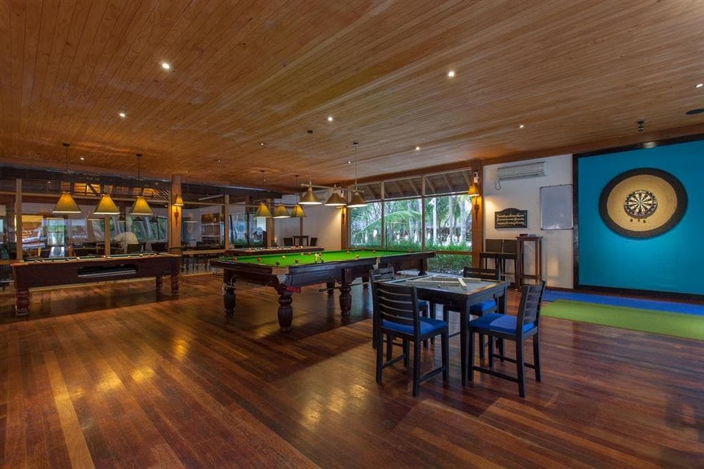 Meeru Island Resort & Spa