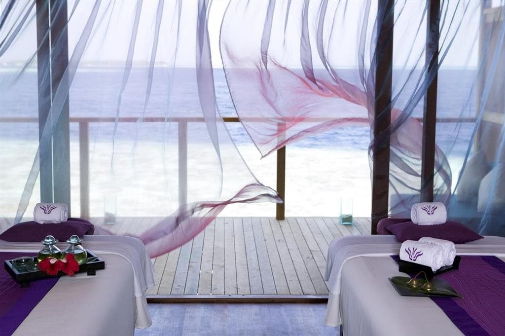 Vilamendhoo Island Resort & Spa