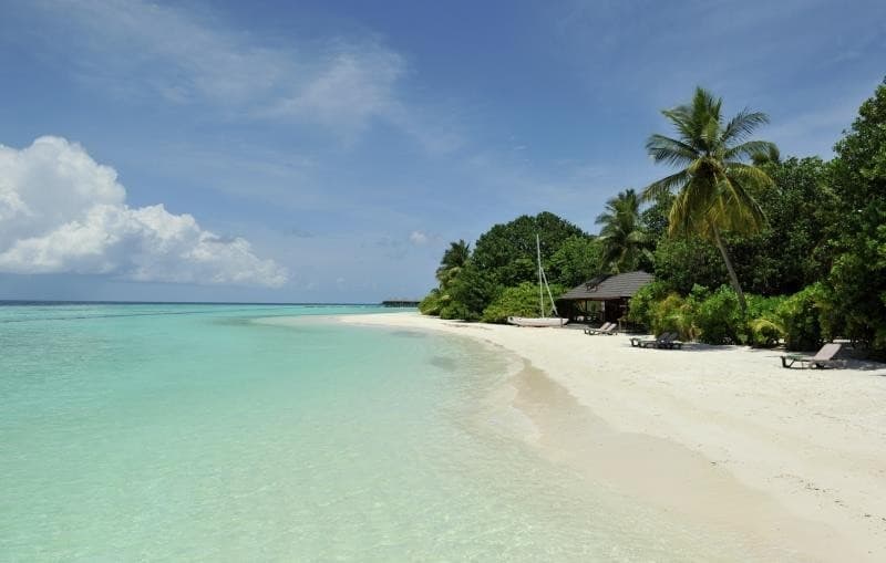 Komandoo Island Resort & Spa