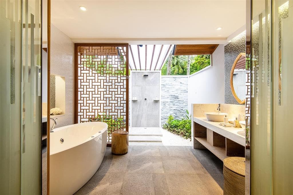 Lily Beach Resort & Spa