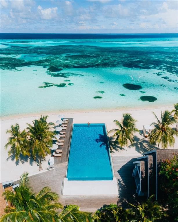 Lux* South Ari Atoll Resort & Villas