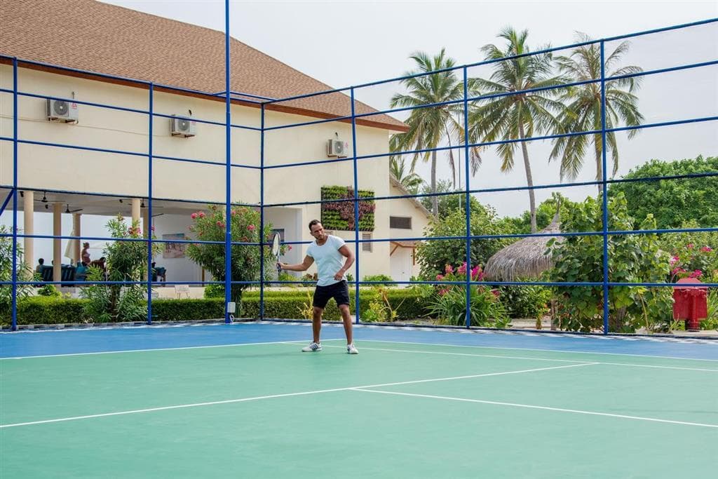 Reethi Faru Resort