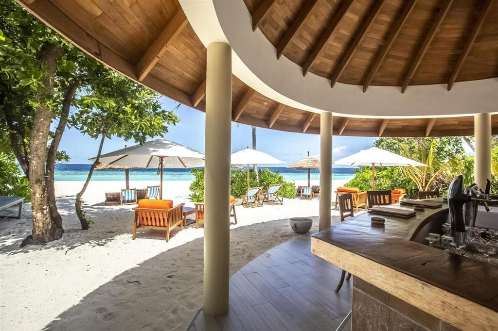 Reethi Faru Resort