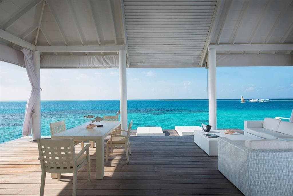 Diamonds Thudufushi