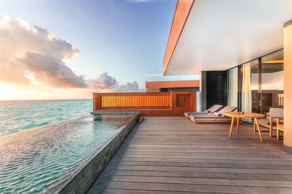 Veligandu Island Resort & Spa