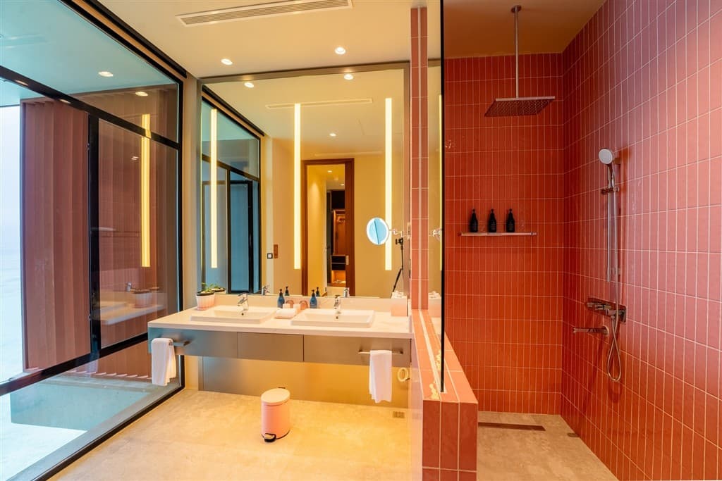 Veligandu Island Resort & Spa