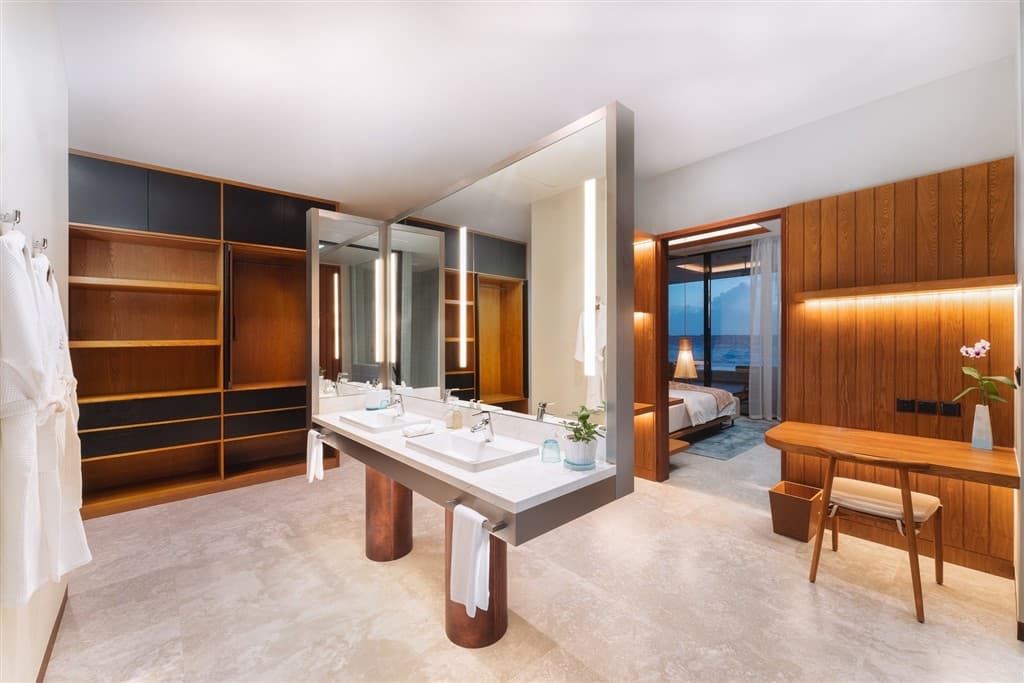 Veligandu Island Resort & Spa