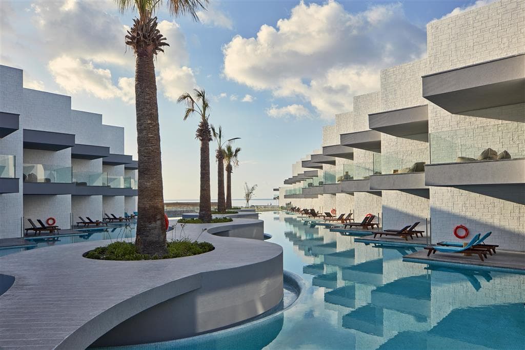 Atlantica Dream Resort & Spa