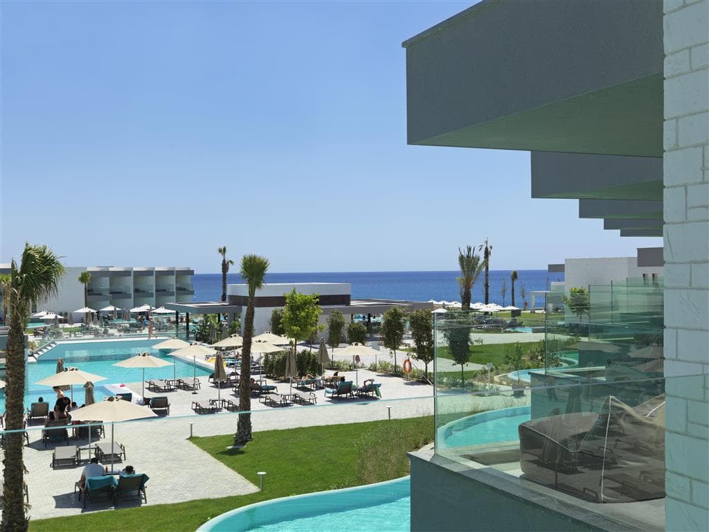 Atlantica Dream Resort & Spa