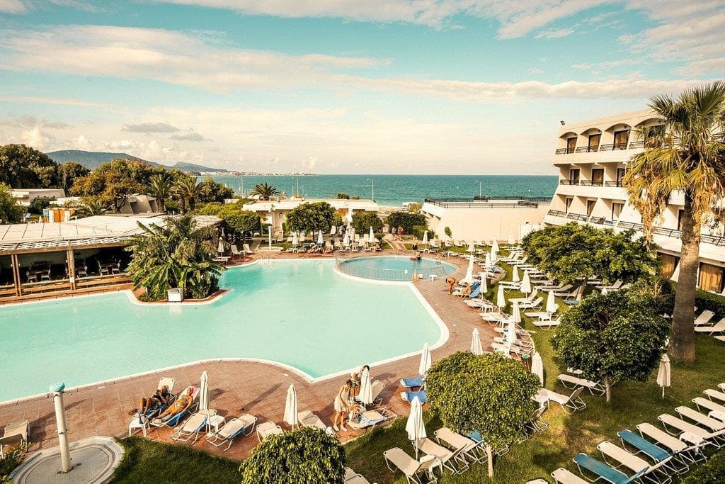 Sol By Melia Cosmopolitan