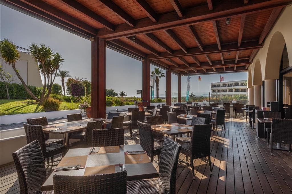 Sol By Melia Cosmopolitan
