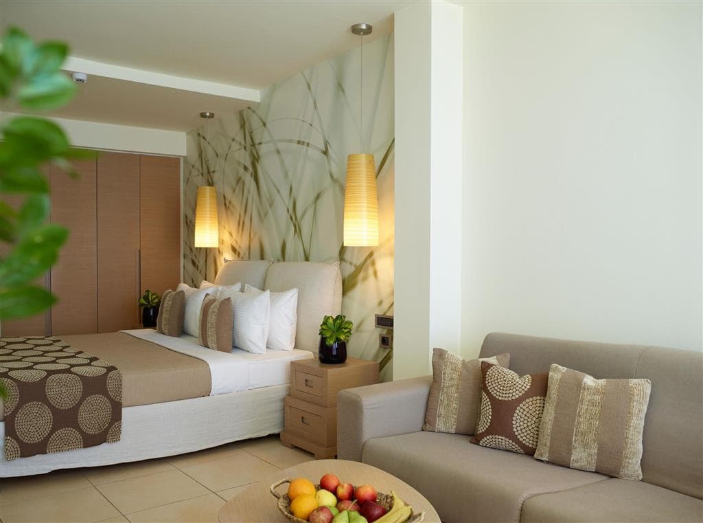 The Ixian Grand & Suites