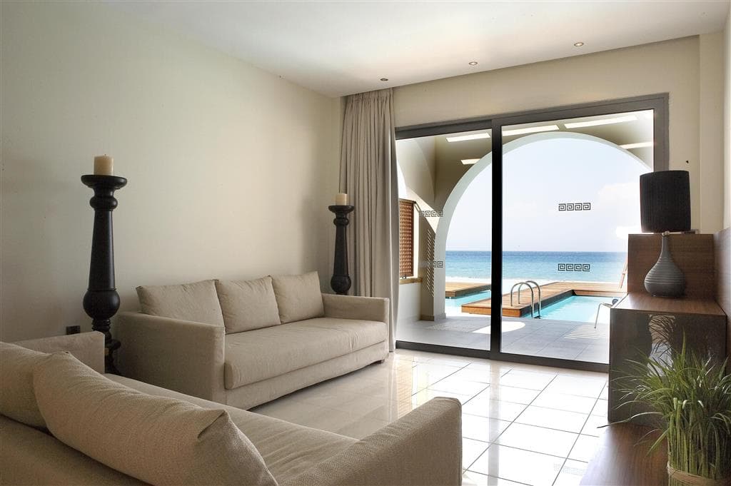 The Ixian Grand & Suites