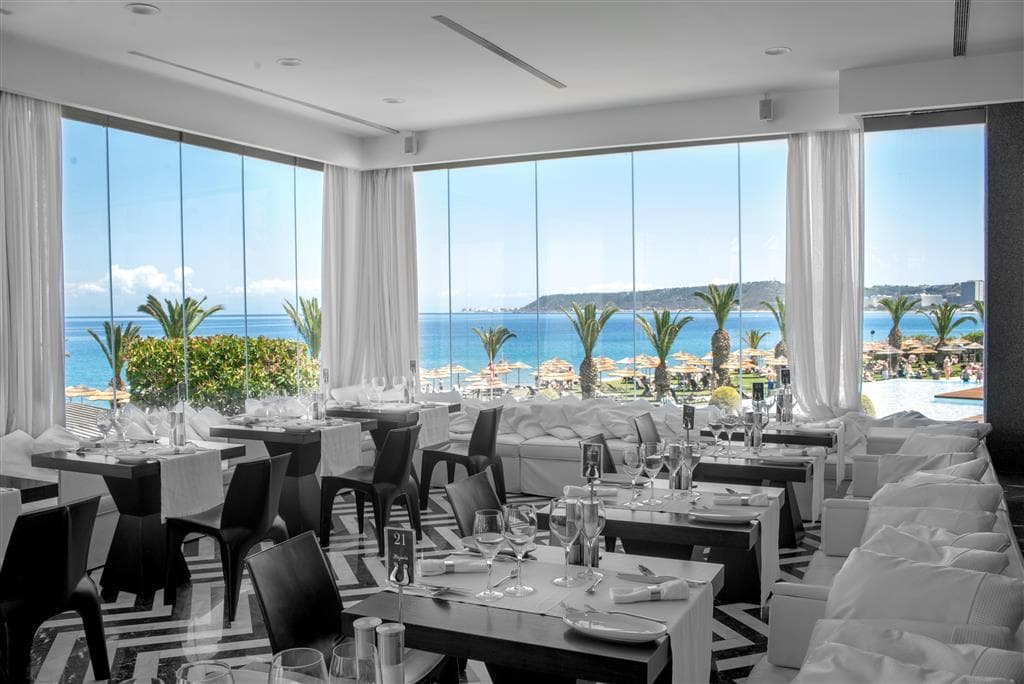 The Ixian Grand & Suites