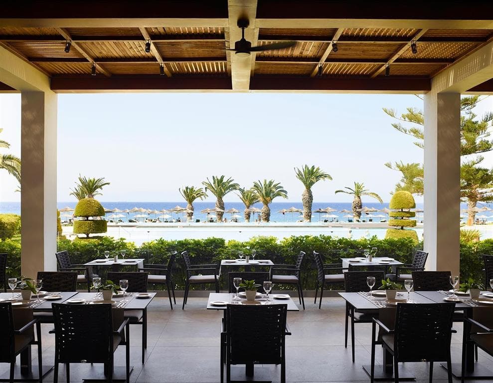 The Ixian Grand & Suites
