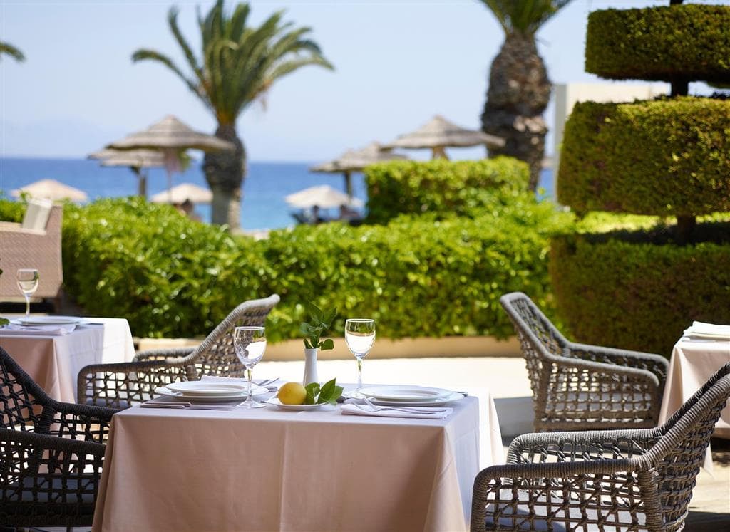 The Ixian Grand & Suites
