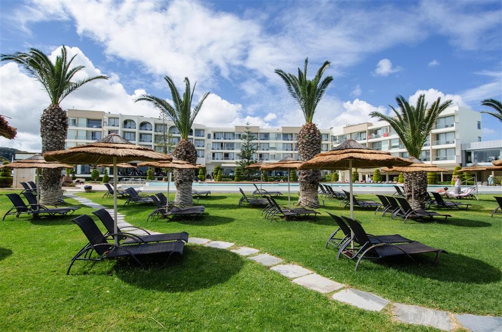 The Ixian Grand & Suites