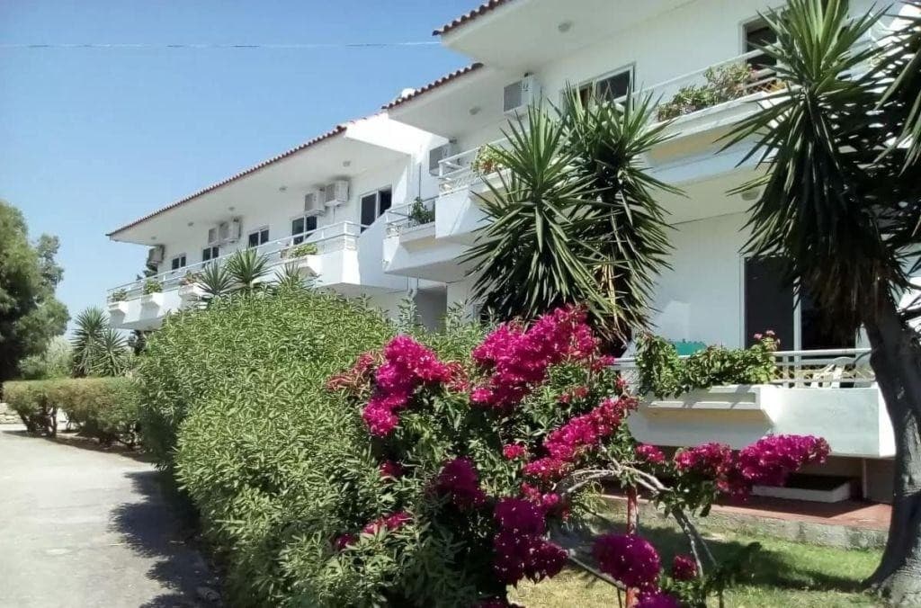 Asterias Bay