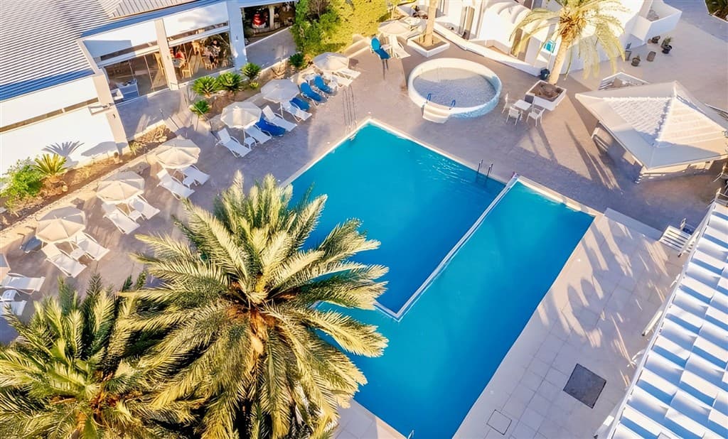 Pefkos Breeze