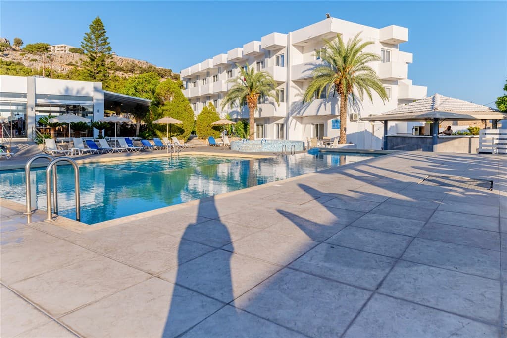 Pefkos Breeze