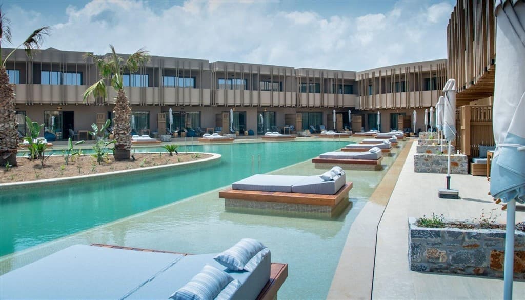 Senseana Seaside Resort