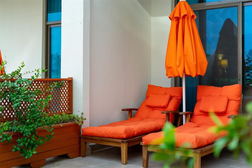 Commodore Elite Suites
