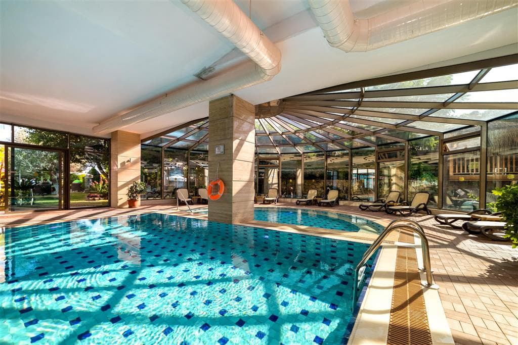 Commodore Elite Suites