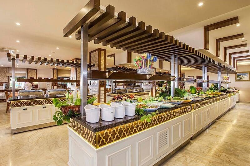 Kleopatra Beach Hotel