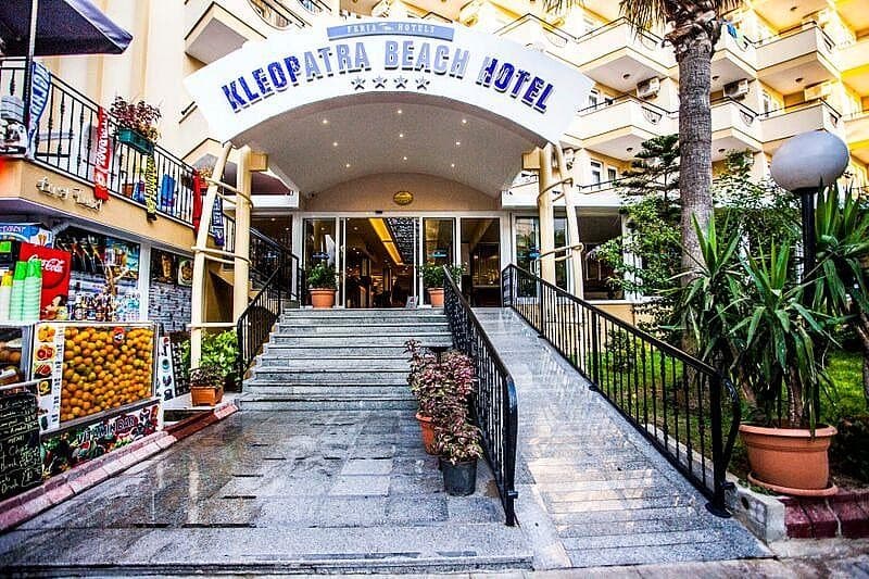 Kleopatra Beach Hotel