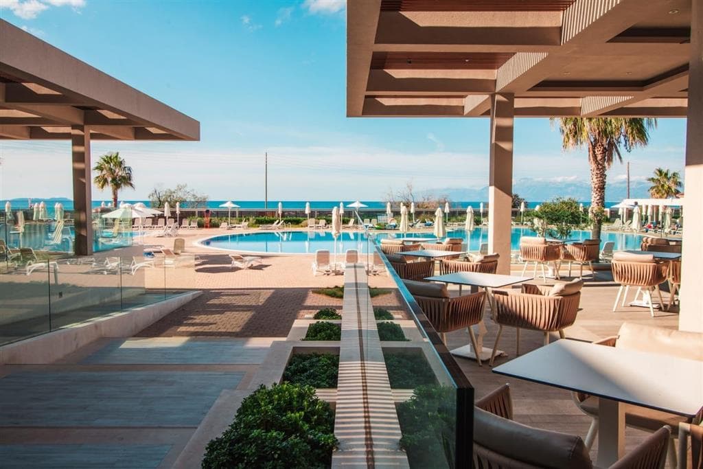 Almyros Beach Resort &  Spa