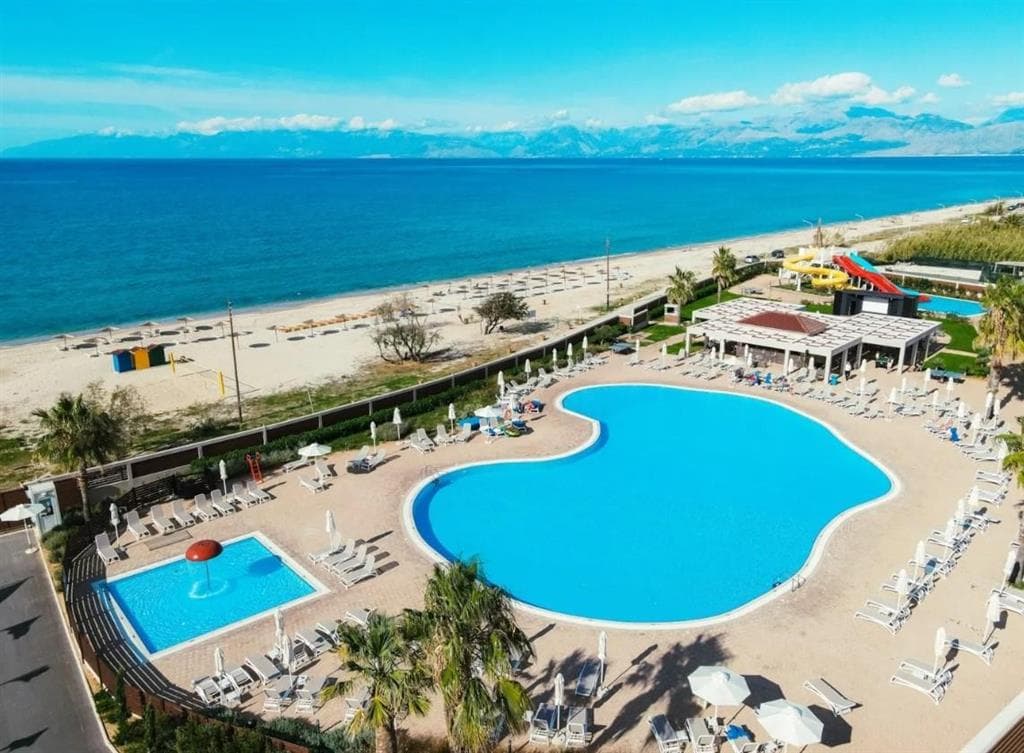 Almyros Beach Resort &  Spa