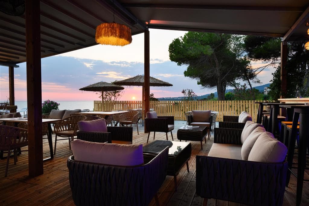 Ninos Grand Beach Hotel & Resort (Funtazia klub)