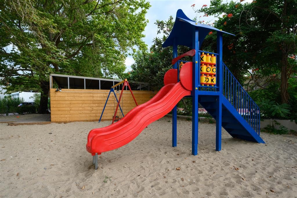 Ninos Grand Beach Hotel & Resort (Funtazia klub)
