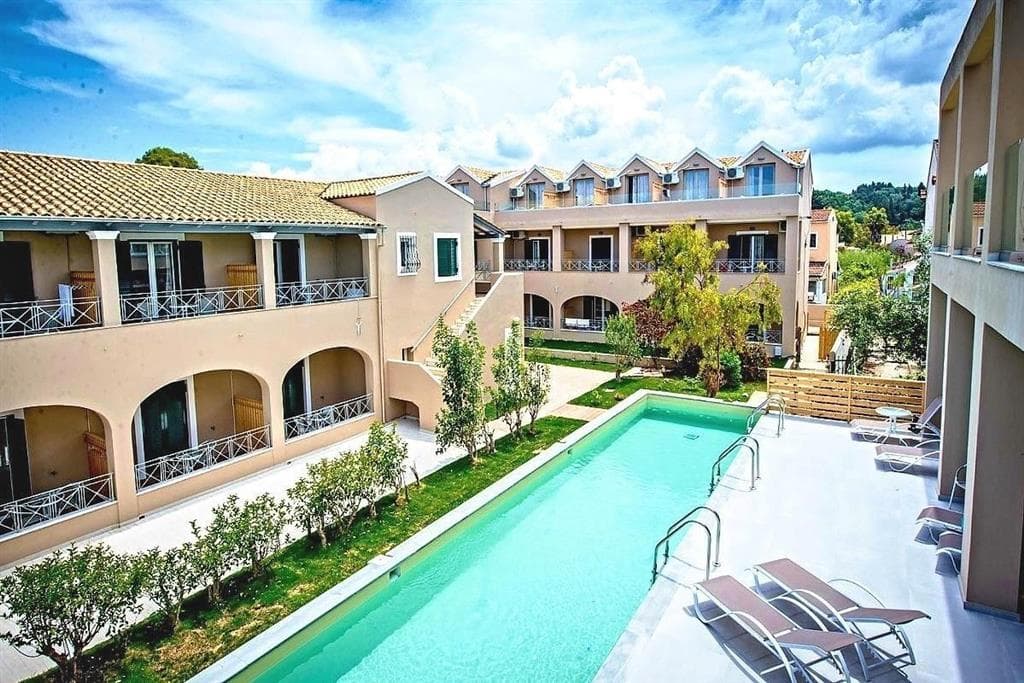 Amour Holiday Resort