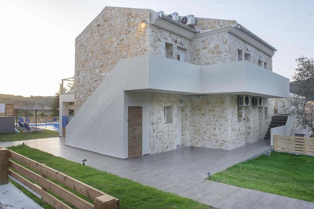 Saint George Palace