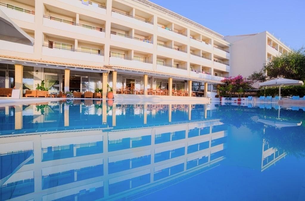 Elea Beach