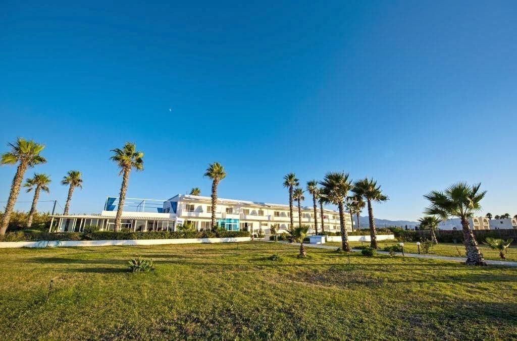 Costa Angela