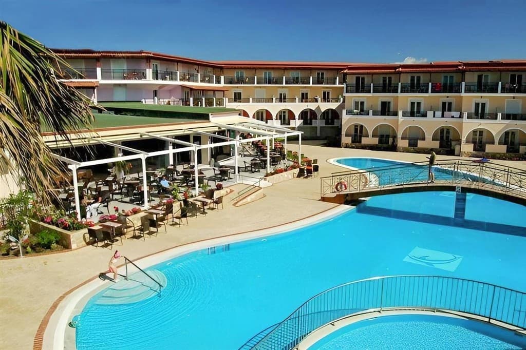 Majestic Hotel & Spa