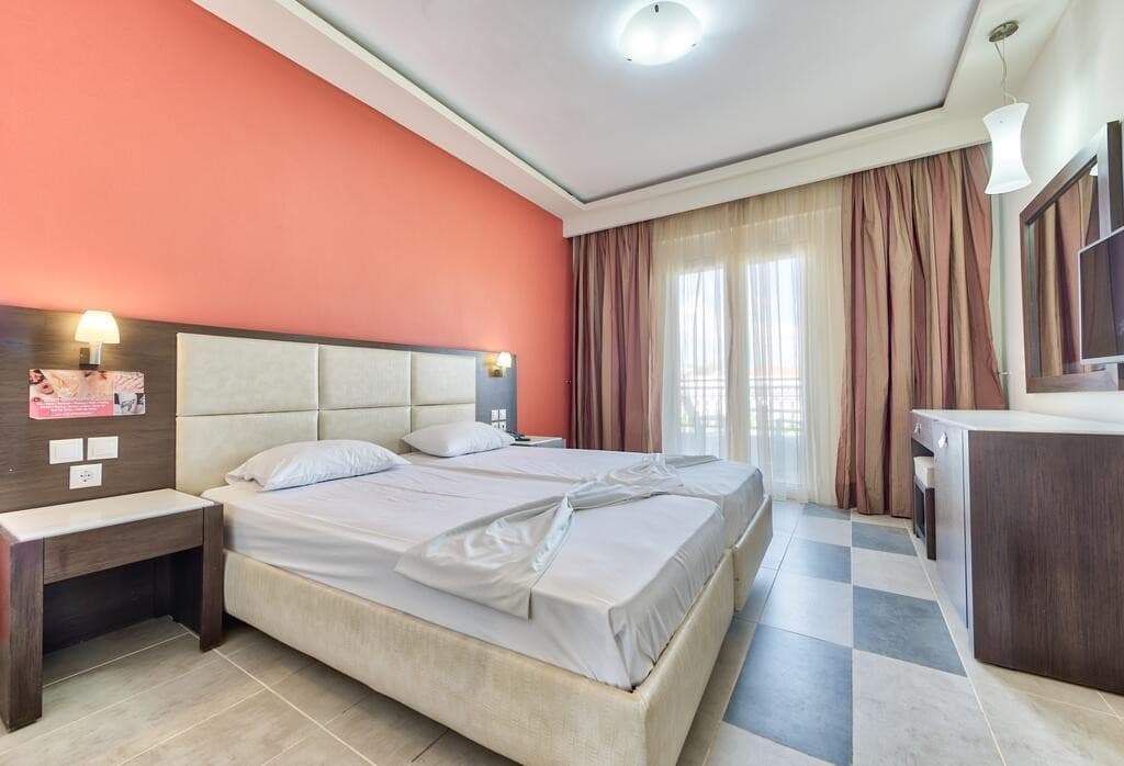 Majestic Hotel & Spa