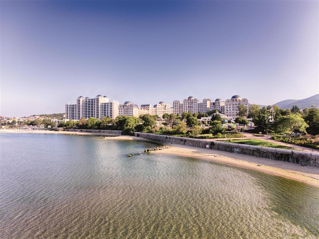 Secrets Sunny Beach Resort & Spa