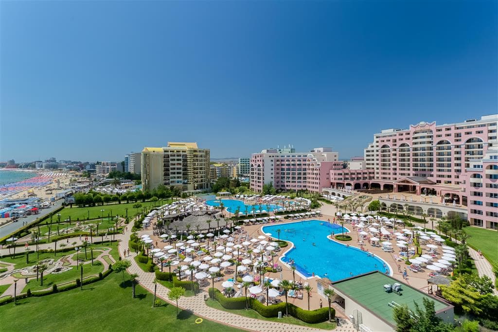 DIT Majestic Beach Resort