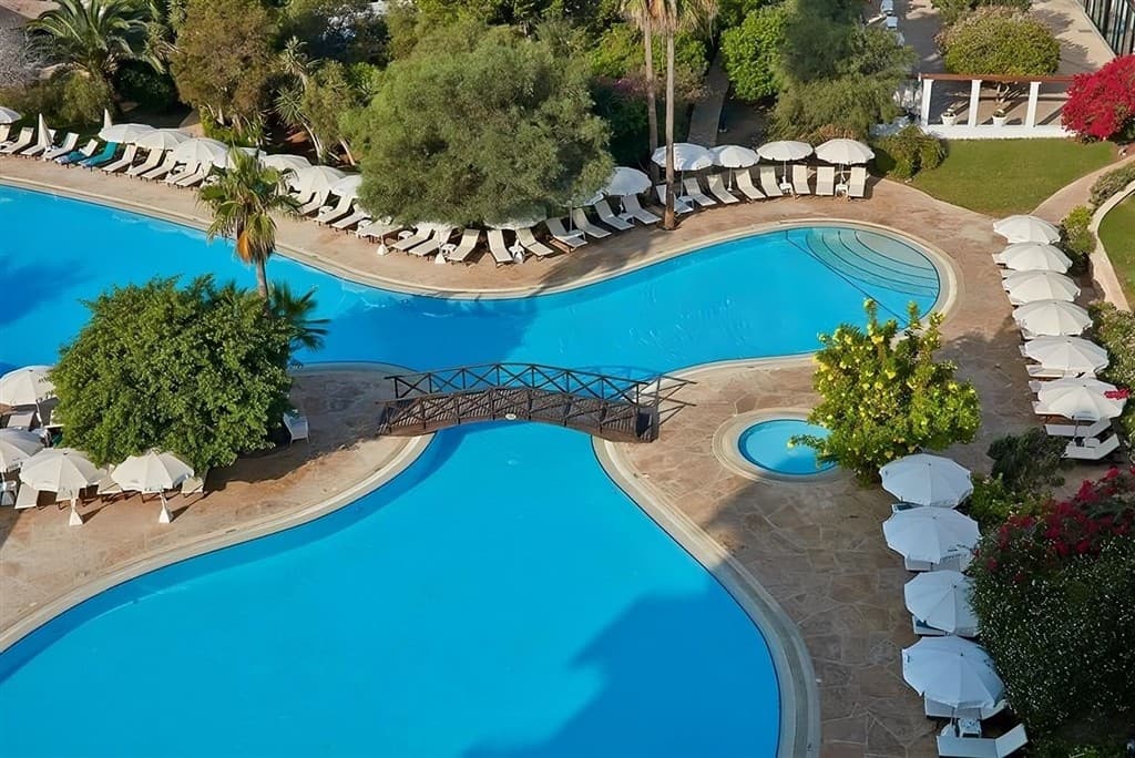 Grecian Bay