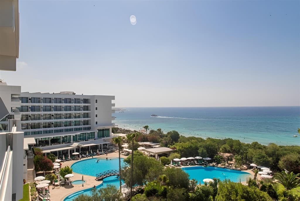 Grecian Bay