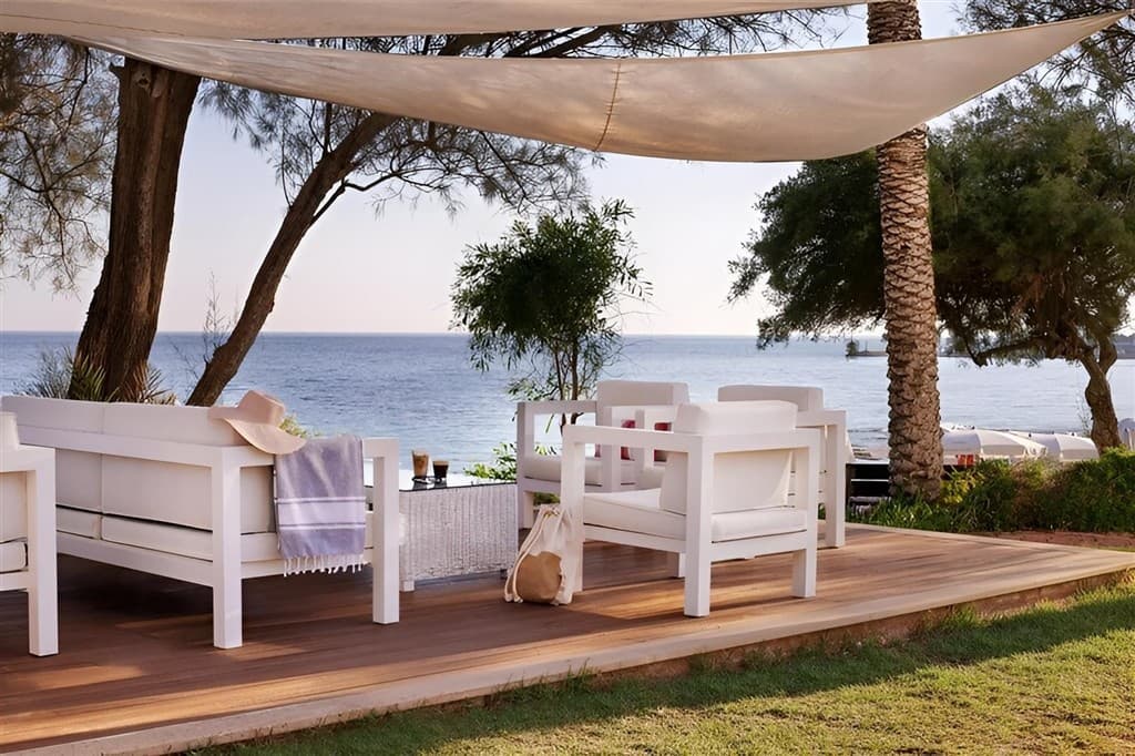 Grecian Sands