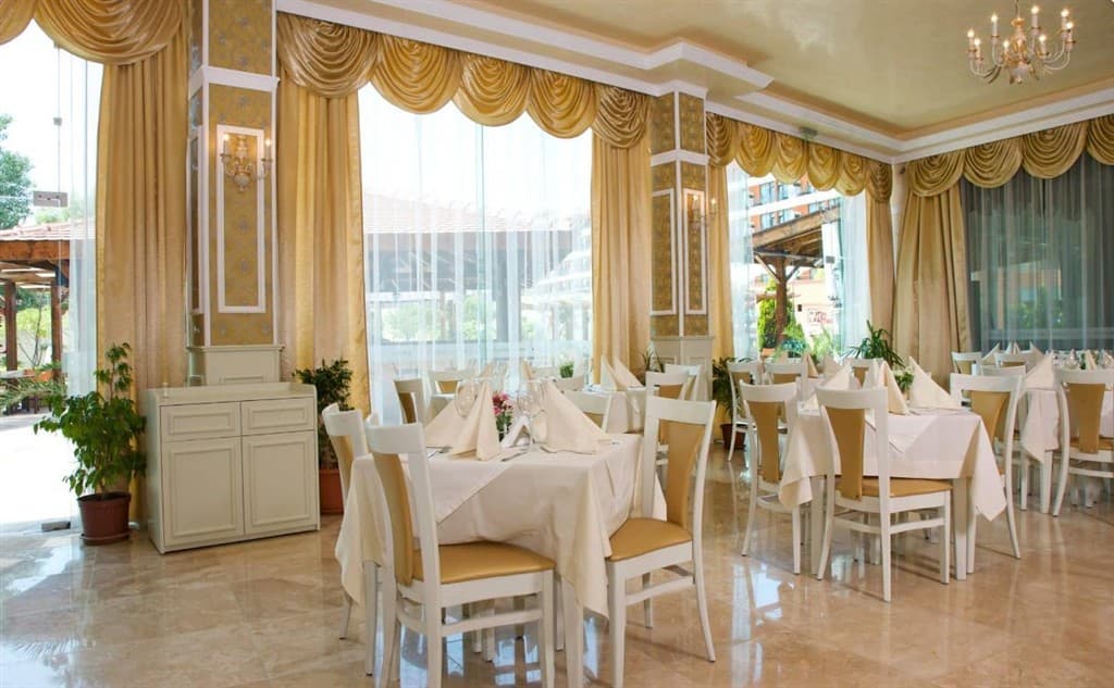 Mena Palace
