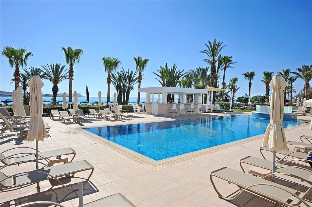 Okeanos Beach Boutique