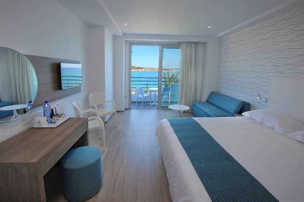 Okeanos Beach Boutique
